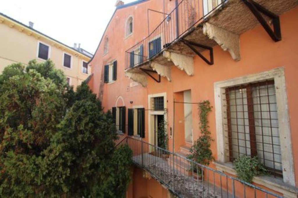 Abbraccio Di Verona Eksteriør bilde